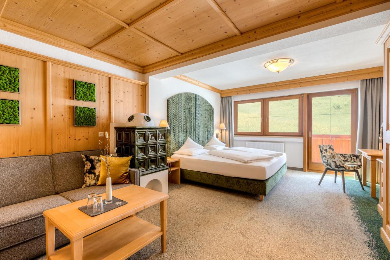 Hotel Alpenhof Tux
