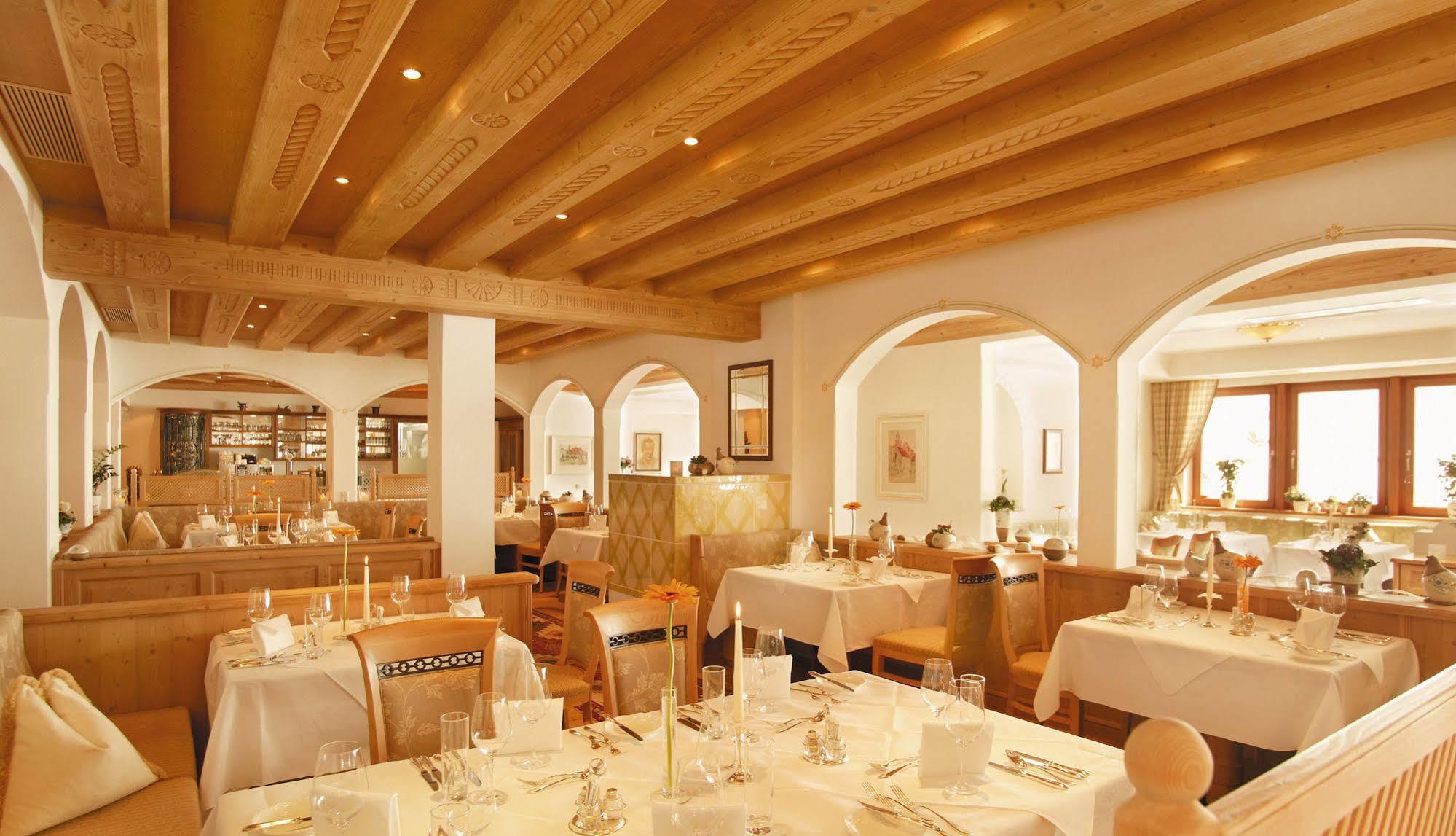 Alpenhof 4* Tux